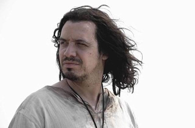 Alexandre Astier Annonce La Date De Sortie Du Premier Film Kaamelott