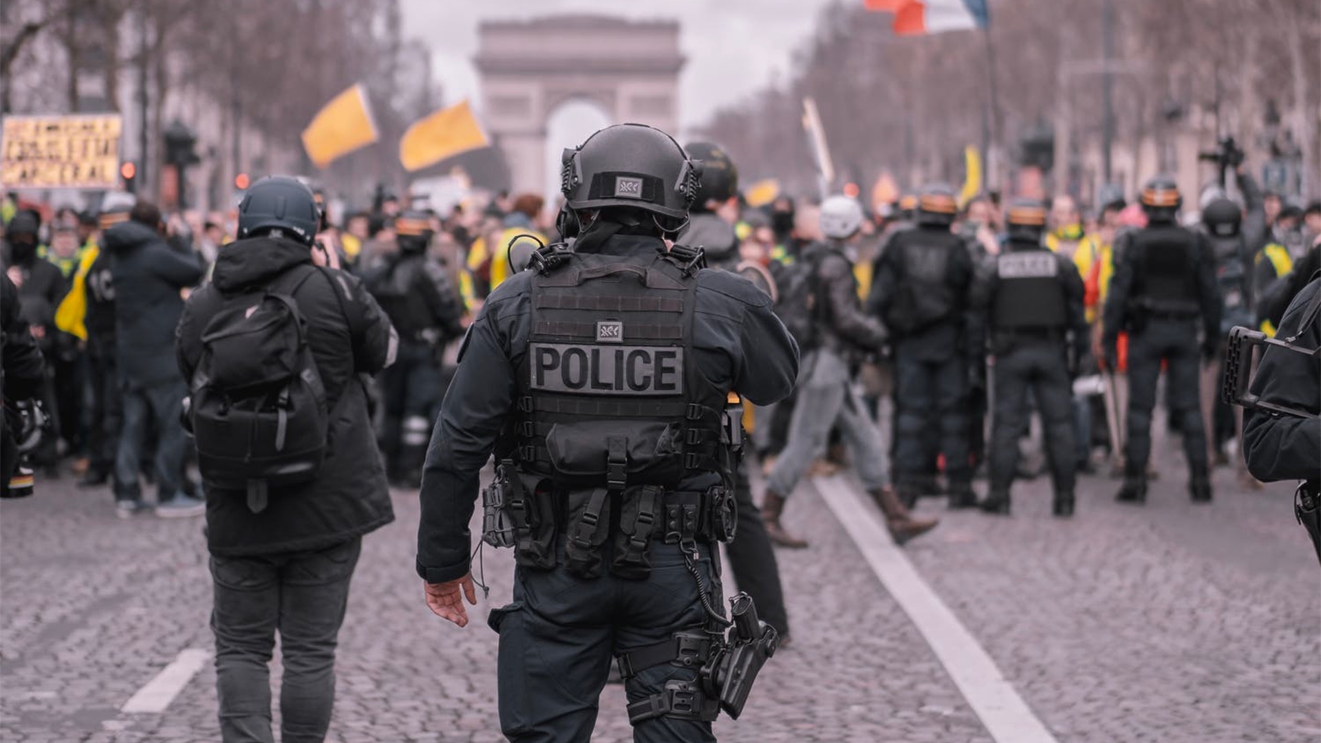 Déjà 23000 Signatures En Faveur Du Recensement Des Policiers Et Gendarmes Mis En Cause Pour 8864